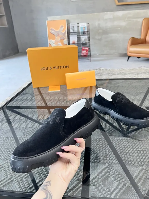 Louis Vuitton Shoe 